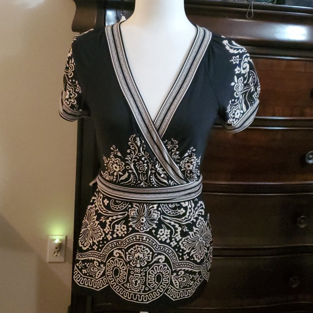 Bcbg wrap top